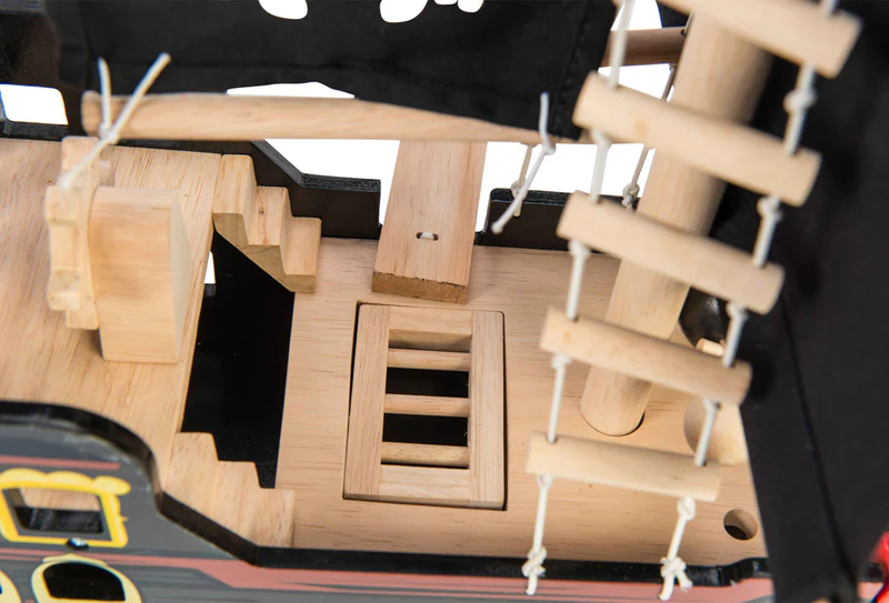 Le Toy Van Pirate Ship Barbarossa - Image 4